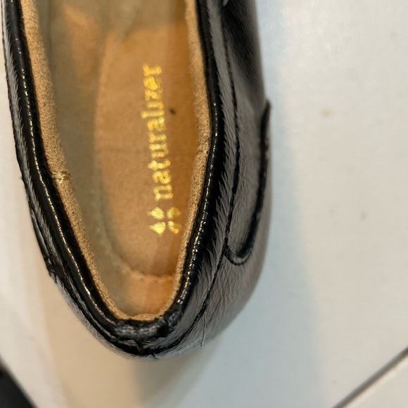 Naturalizer Women's Classic Black Loafers Size 9.5M SB-5 - Picture 10 of 10